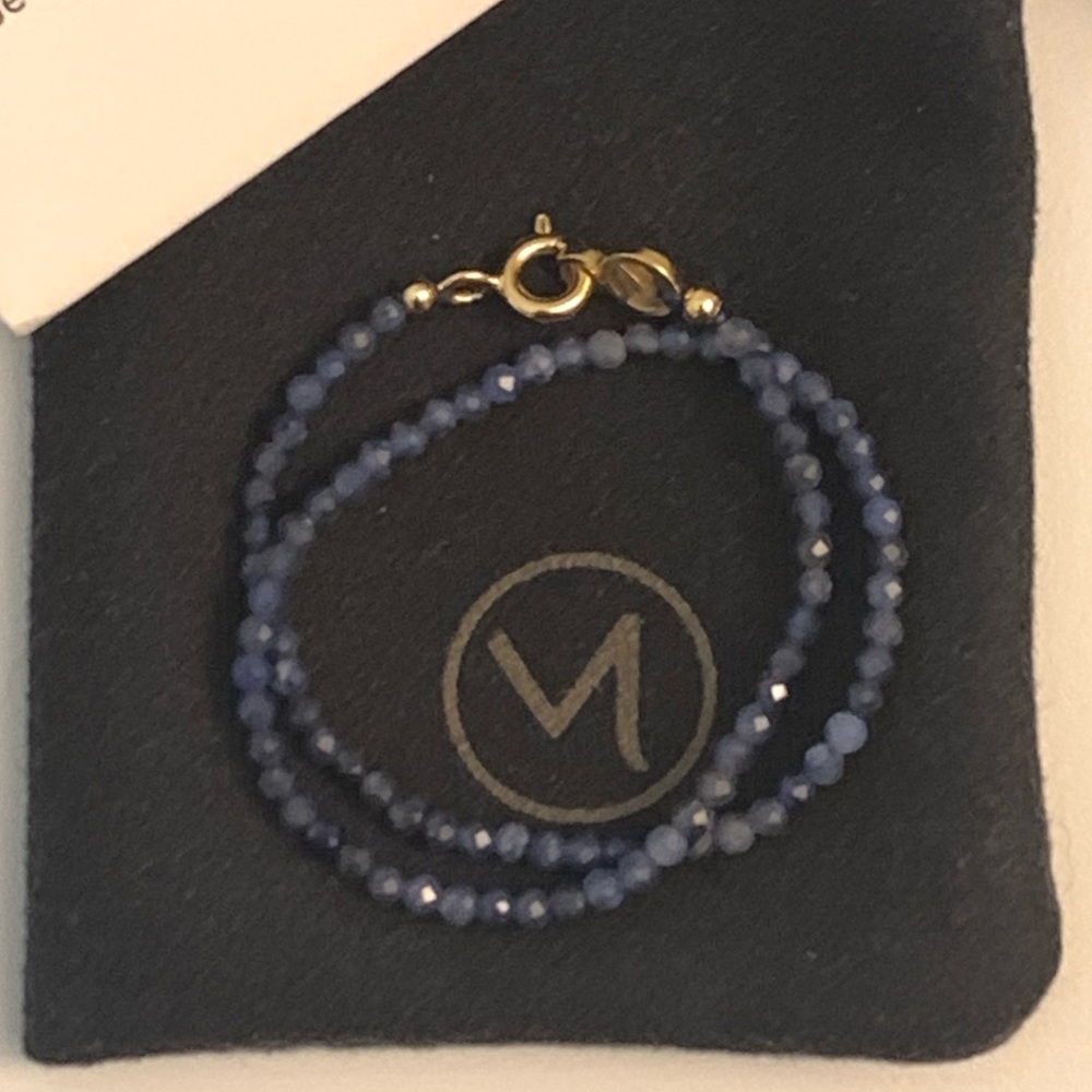 Mejuri Gold/Sodalite Mini Beaded Gemstone Bracelet - Picture 3 of 6